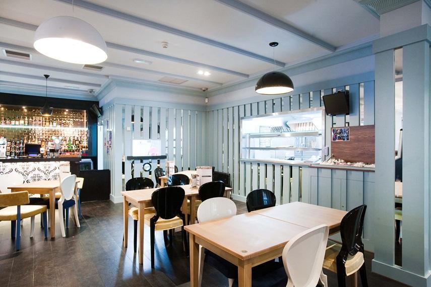 The Guildhall And Linen Exchange Wetherspoon Данфермлин Экстерьер фото